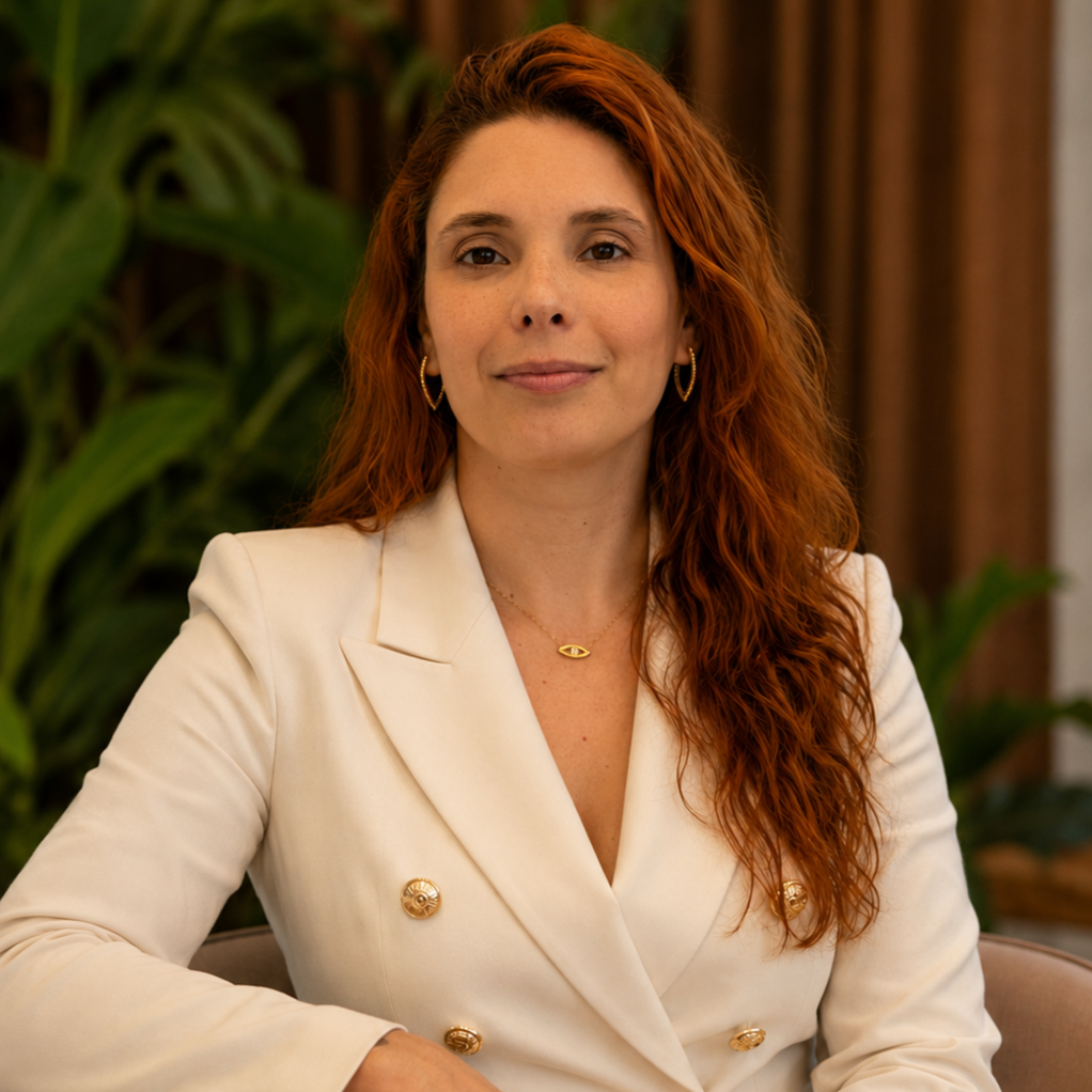 Retrato de Joyce Pedreira, consultora imobiliária